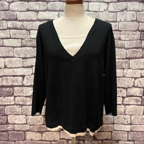 Chico's Tops - Chico's Black & White 3/4 Sleeve Blouse Size XL